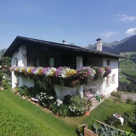 Haus Schwarzmann Appartement Raggal Buitenkant foto