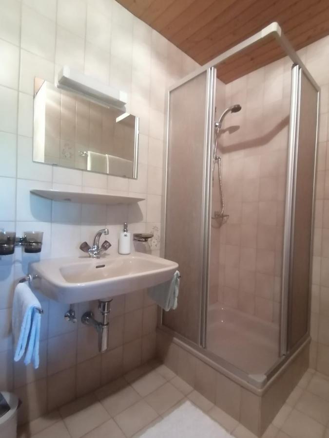 Haus Schwarzmann Appartement Raggal Buitenkant foto